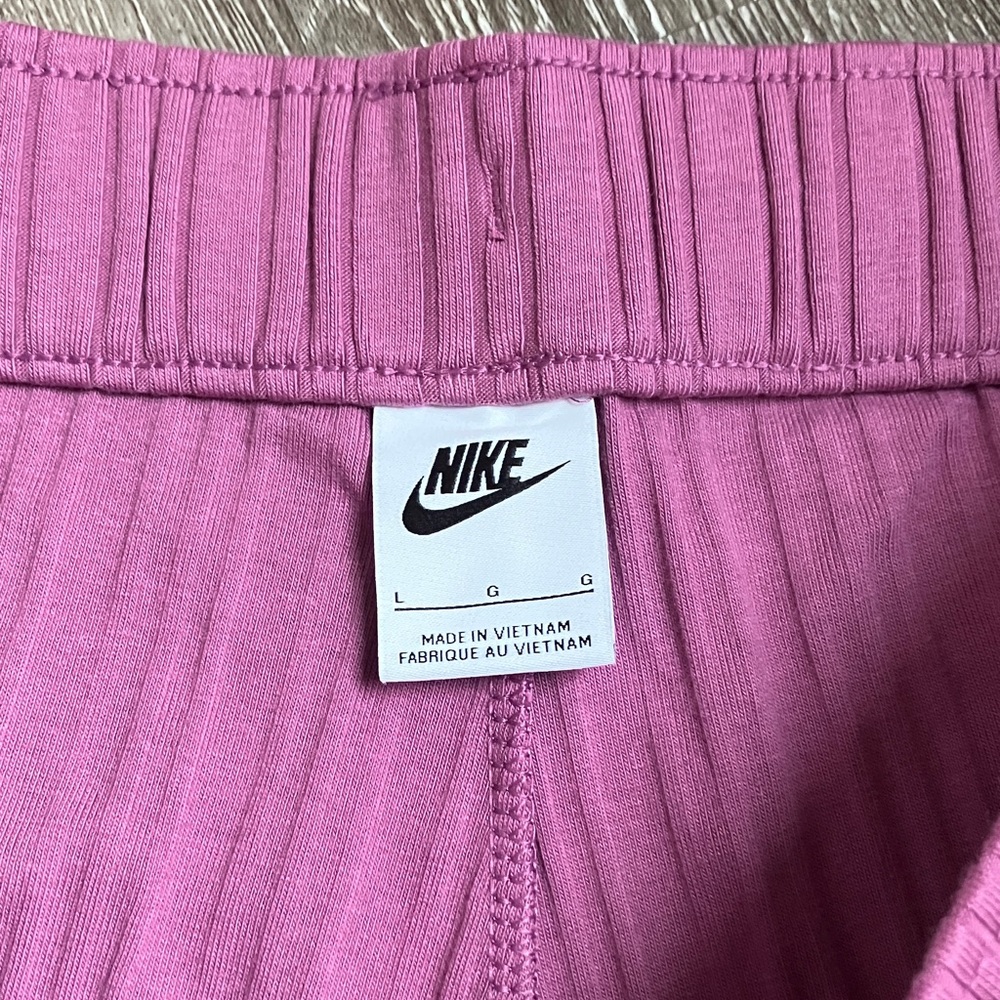 Nike Sportswear Ribbed Jersey High-Rise Wide-Leg Pants - Picture 6 of 14